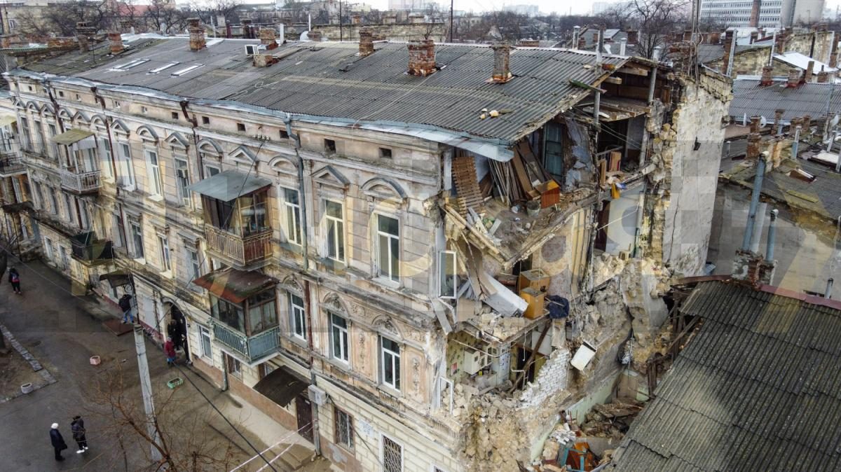 В Одессе обрушился жилой дом. Фото: Думская