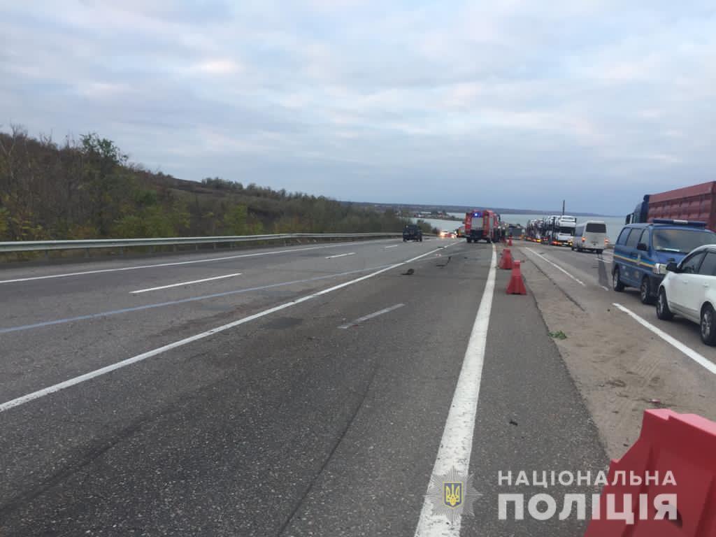 Под Одессой "ВАЗ" влетел в "Hyundai", погибли два человека. Фото: Нацполиция